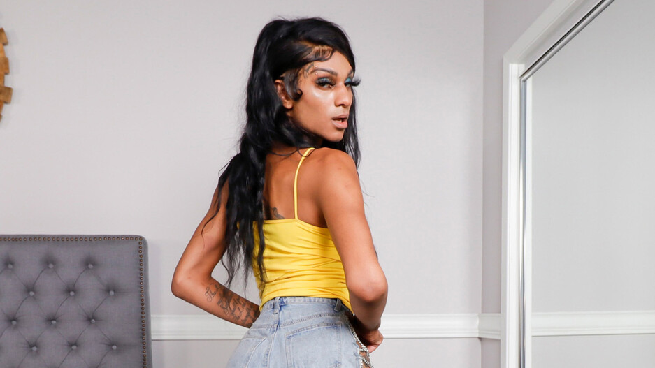 Shar'Daysha Hard and Horny