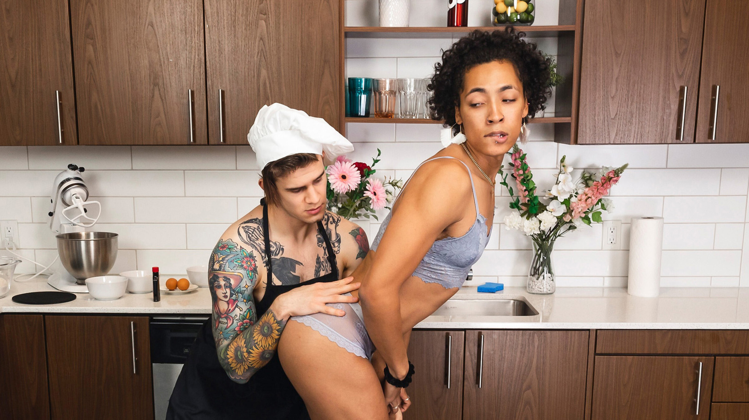 Liza Belle's Delicious Hc Debut