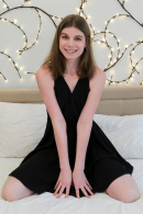 Get Comfy With Sydney Summers